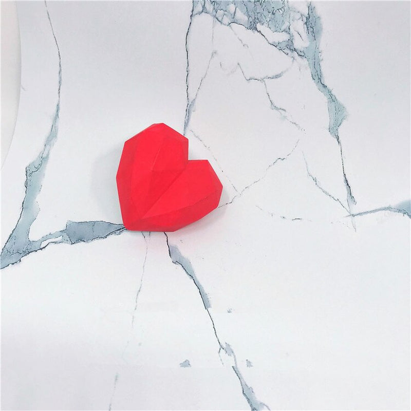 Red Hearts Ornaments Car Vents Perfume Clip Air Freshener Auto Interior Accessories Decoration