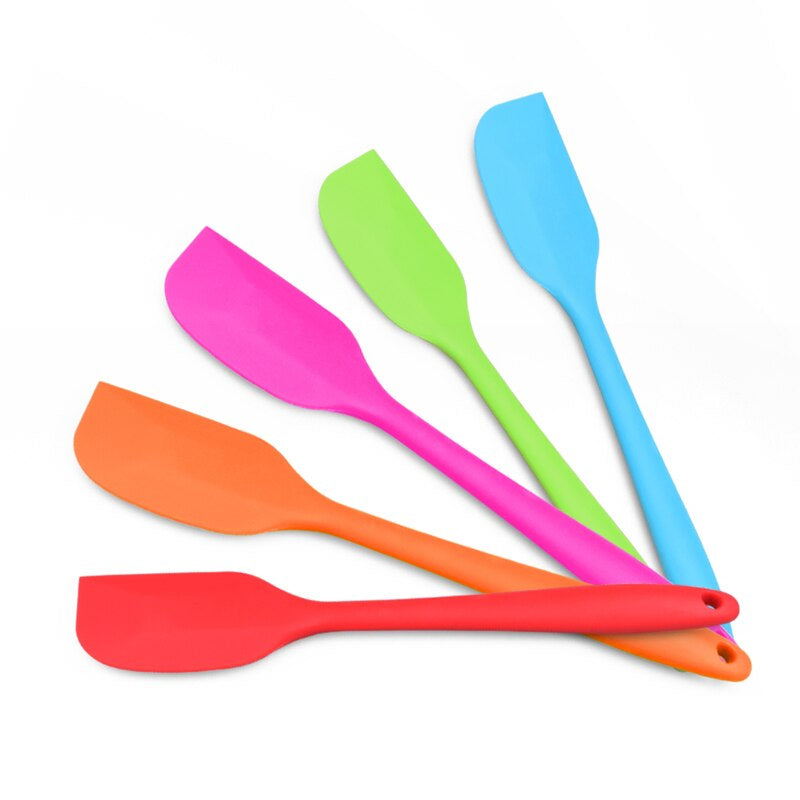 Silicone Scraper Cream Cake Spatula Mixing Batter Scraper Brush Butter Mixer Cake Brushes Baking Kitchenware Hot Sale Cake Tools